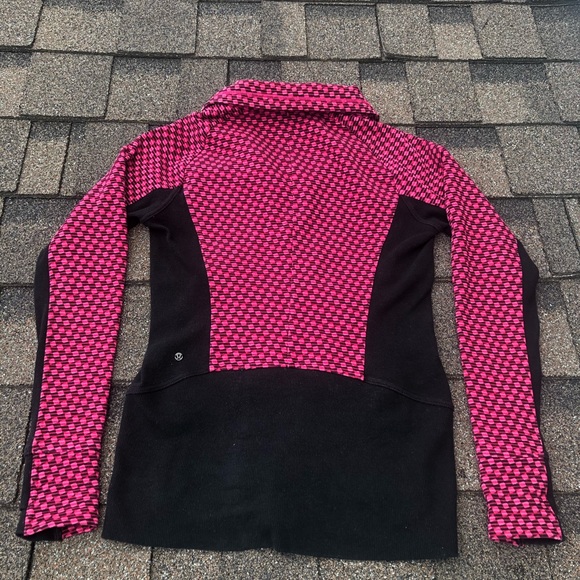 Lululemon Women’s sweater - Picture 3 of 4